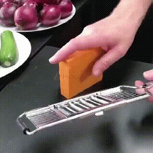 4-in-1 Stainless Steel Vegetable Slicer & Shredder Grater Set